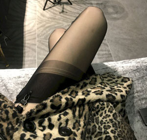 故意顶撞女生的下场_BD英语在线播放观看