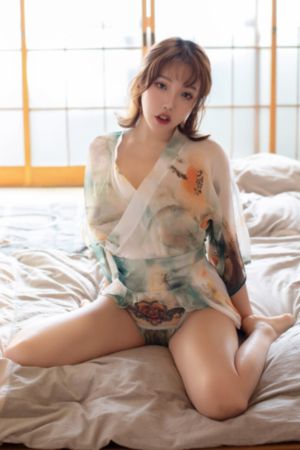 人妻扶着巨茎慢慢走进浴室_4K高清视频观看