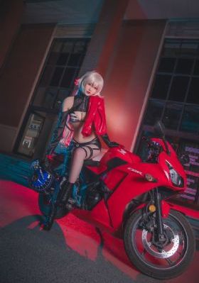 亚洲午夜无码在线一区二区三区_粤语中字在线观看